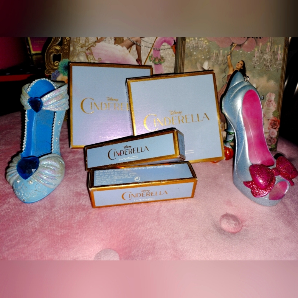 Limited Edition Disney Cinderella collection Mac make up Bundle